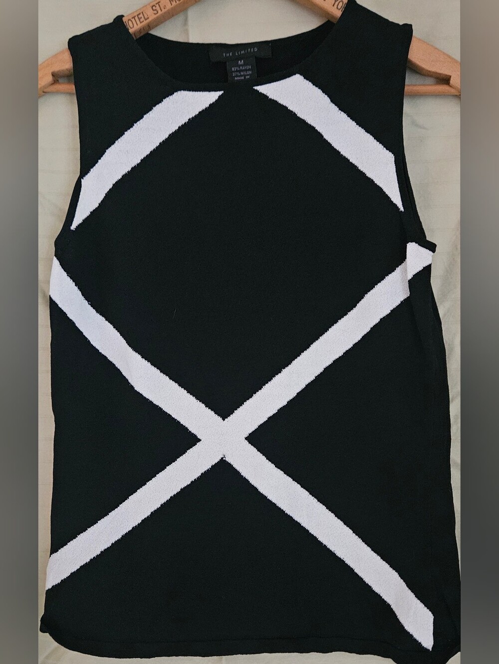 The Limited Black & White Geometric Knit Shell